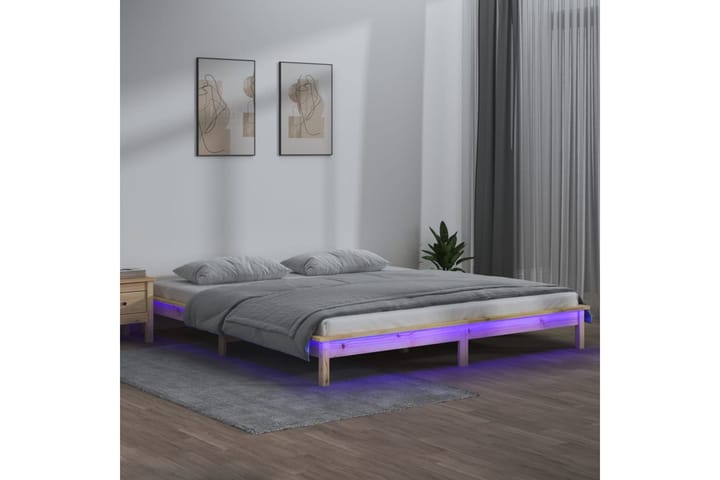 beBasic Sängynrunko LED-valoilla 135x190 cm 4FT6 Double täysi puu - Ruskea - Huonekalut - Sänky - Sänkykehikot & sängynrungot