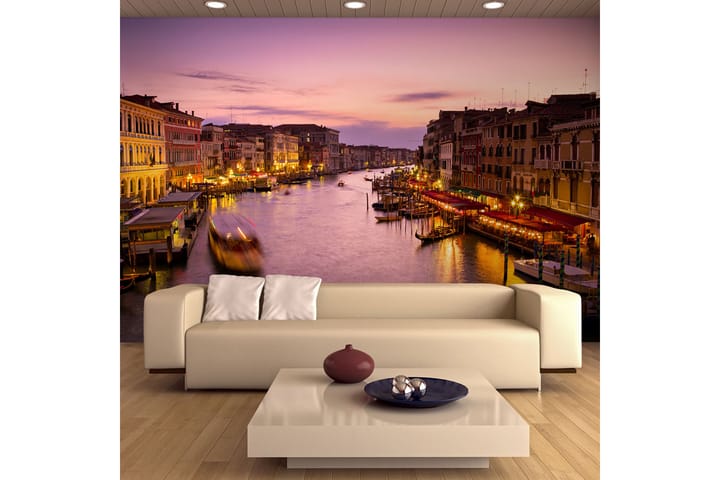 Valokuvatapetti City Of Lovers Venice Night time 200x154 - Artgeist sp. z o. o. - Sisustustuotteet - Seinäkoristeet - Tapetit - Valokuvatapetit