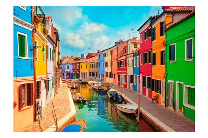 Valokuvatapetti Colorful Canal In Burano 200x140 - Artgeist sp. z o. o. - Sisustustuotteet - Seinäkoristeet - Tapetit - Valokuvatapetit